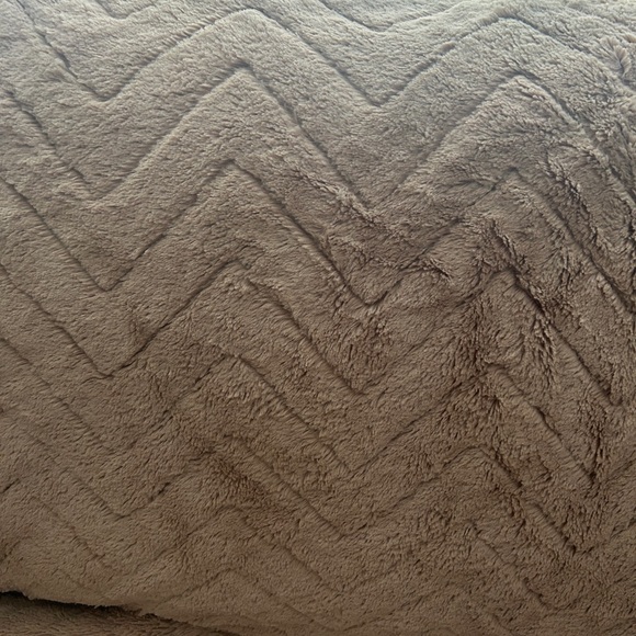 Sherpa double sided loveseat cover for pets - Picture 7 of 8